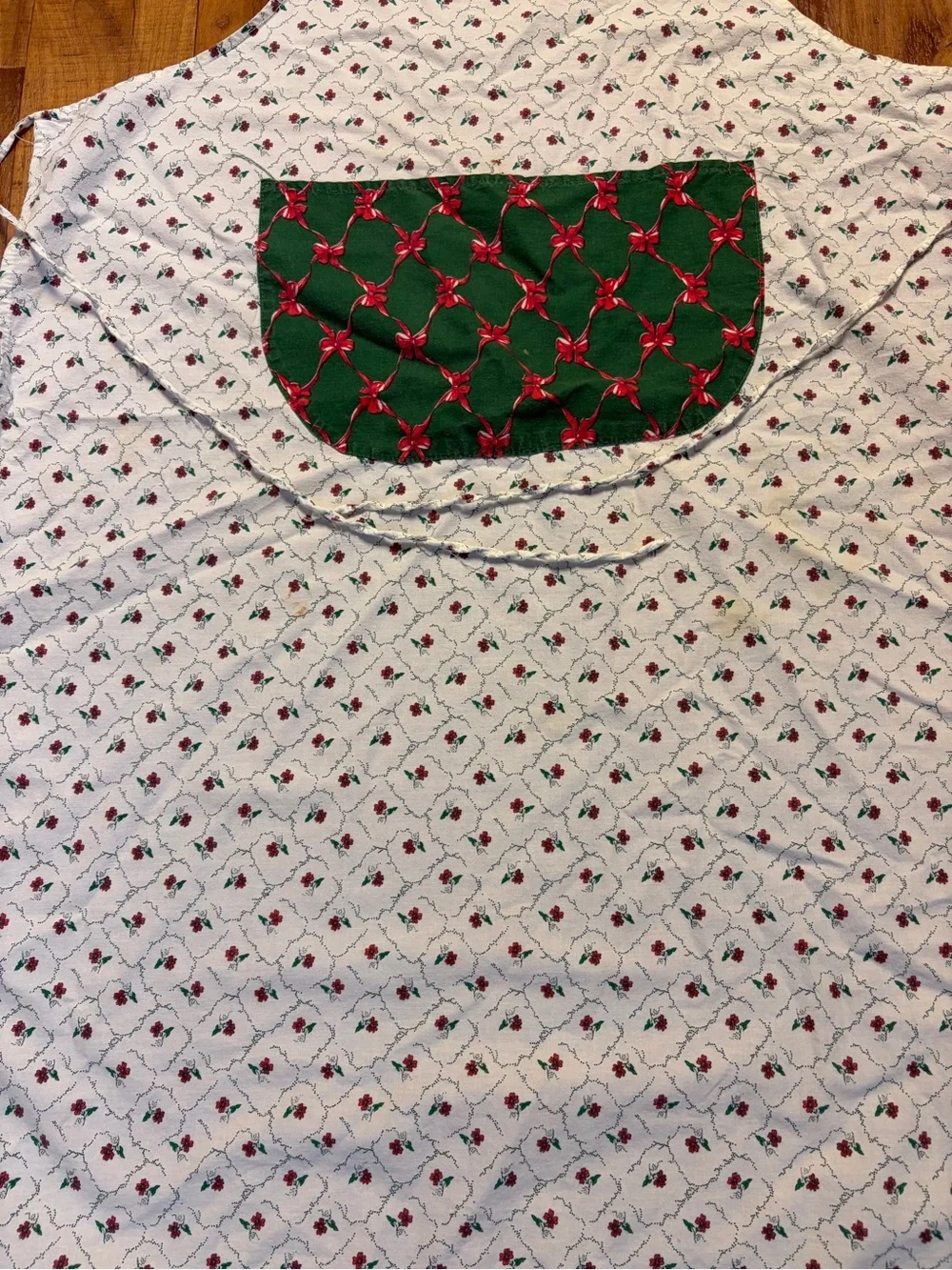 Christmas Apron Retro Style Holiday Aesthetic